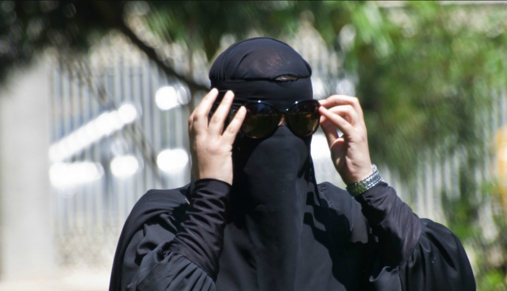 Pour le chercheur Andreas Tunger-Zanetti,il n’y a pas d’idées islamistes derrière le port du voile intégral. Pour le chercheur Andreas Tunger-Zanetti,il n’y a pas d’idées islamistes derrière le port du voile intégral. / Flikr