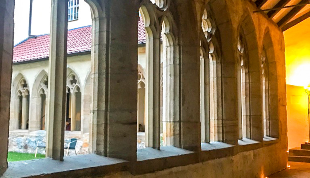 Trésors de la spiritualité avec Laurent Jouvet Trésors de la spiritualité avec Laurent Jouvet / Cloître